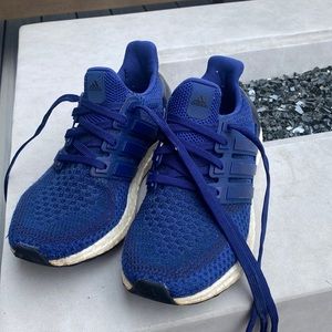 Blue Womens Adidas Ultraboost Running Shoes Size 6.5